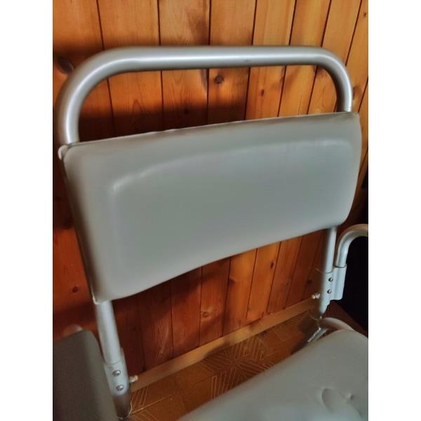 Sedia per wc e doccia per anziani e disabili