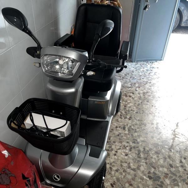 Scooter elettrico disabili Sterling S400 nuovo mai usato