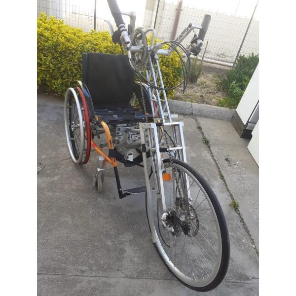 vendo CARROZZINA KUSHALL +  EASY BIKE in alluminio 